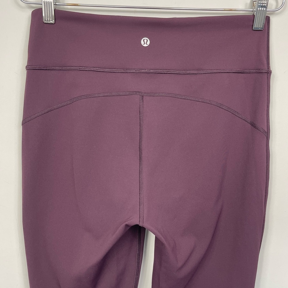 Lululemon Tied To It Crop 21" Black Cherry 10 High Rise Leggings Tights Yoga Gym - Picture 9 of 16